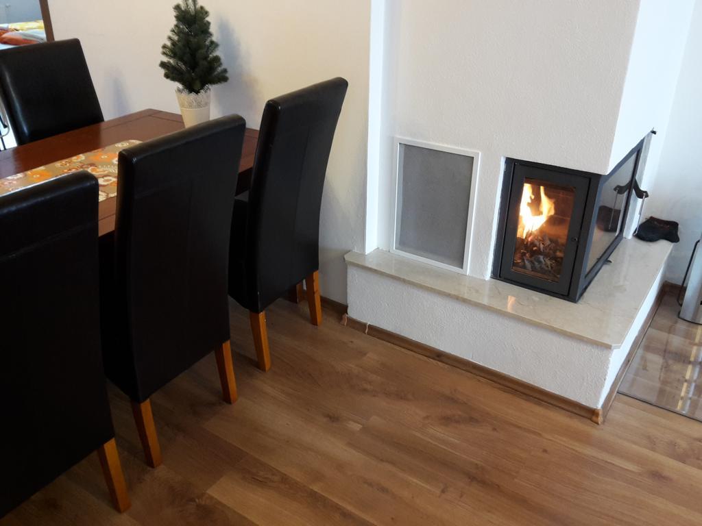 Apartman Slavkov Home & Parking Nova Lesna Ngoại thất bức ảnh
